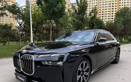 BMW 7 серия, 2023 год, 10 296 077 рублей, 2 фотография
