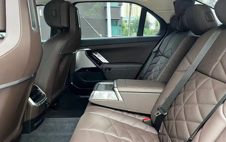 BMW 7 серия, 2023 год, 10 296 077 рублей, 9 фотография