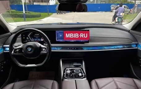 BMW 7 серия, 2023 год, 10 296 077 рублей, 7 фотография