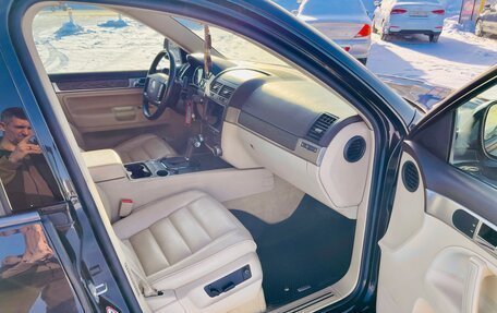 Volkswagen Touareg III, 2004 год, 1 450 000 рублей, 6 фотография