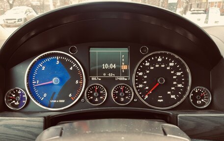 Volkswagen Touareg III, 2004 год, 1 450 000 рублей, 13 фотография