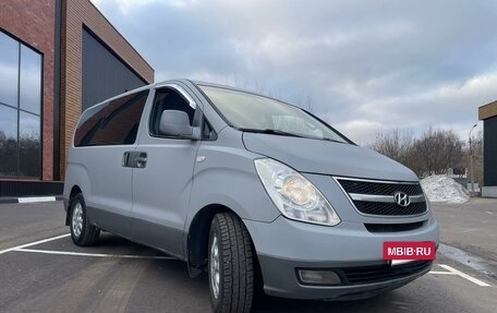 Hyundai Grand Starex Grand Starex I рестайлинг 2, 2008 год, 980 000 рублей, 2 фотография