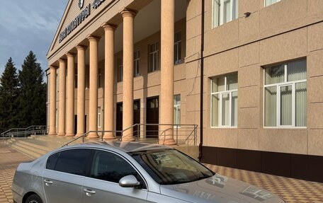 Volkswagen Passat B6, 2007 год, 550 000 рублей, 11 фотография