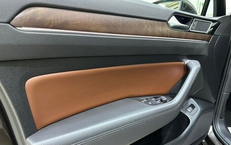 Volkswagen Passat B8 рестайлинг, 2016 год, 2 100 000 рублей, 12 фотография