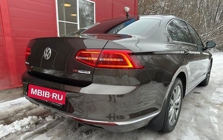 Volkswagen Passat B8 рестайлинг, 2016 год, 2 100 000 рублей, 24 фотография