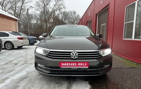 Volkswagen Passat B8 рестайлинг, 2016 год, 2 100 000 рублей, 18 фотография