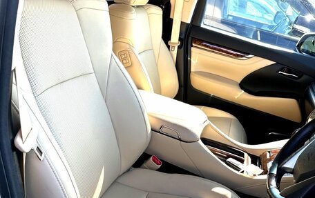 Toyota Alphard III, 2021 год, 5 900 000 рублей, 2 фотография