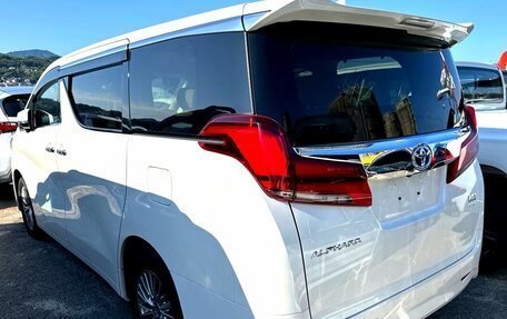 Toyota Alphard III, 2021 год, 5 900 000 рублей, 10 фотография