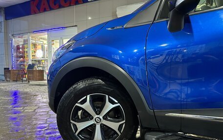 Renault Kaptur I рестайлинг, 2021 год, 1 850 000 рублей, 4 фотография