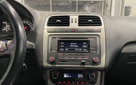 Volkswagen Polo VI (EU Market), 2016 год, 1 070 000 рублей, 15 фотография