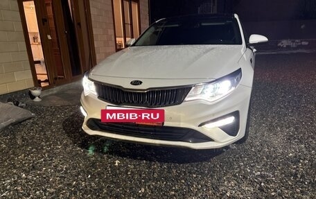 KIA Optima IV, 2018 год, 1 500 000 рублей, 10 фотография