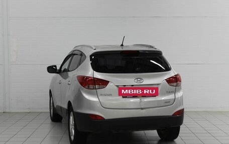 Hyundai ix35 I рестайлинг, 2011 год, 870 000 рублей, 11 фотография