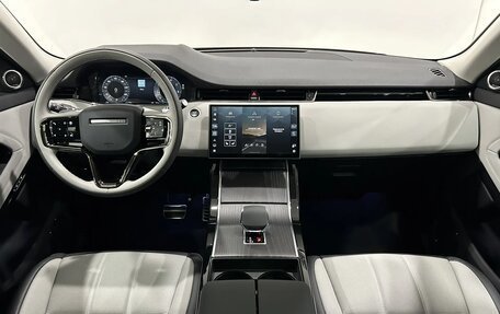 Land Rover Range Rover Evoque II, 2025 год, 6 490 000 рублей, 13 фотография