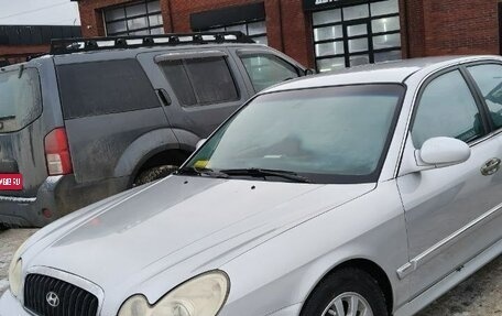 Hyundai Sonata IV рестайлинг, 2003 год, 700 000 рублей, 1 фотография