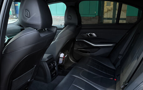 BMW 3 серия, 2021 год, 4 500 000 рублей, 10 фотография