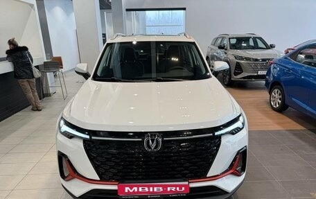 Changan CS35 Plus, 2024 год, 2 709 900 рублей, 2 фотография