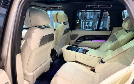 Land Rover Range Rover IV рестайлинг, 2025 год, 29 400 000 рублей, 11 фотография