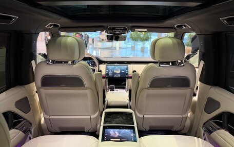 Land Rover Range Rover IV рестайлинг, 2025 год, 29 400 000 рублей, 12 фотография