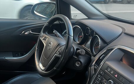 Opel Astra J, 2011 год, 670 000 рублей, 2 фотография