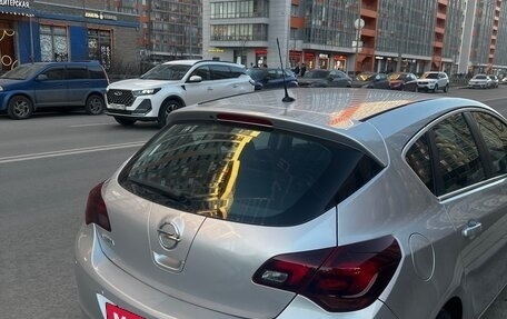 Opel Astra J, 2011 год, 670 000 рублей, 4 фотография