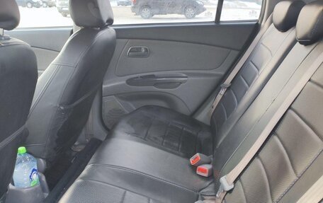 KIA Rio II, 2010 год, 555 000 рублей, 4 фотография