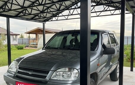 Chevrolet Niva I рестайлинг, 2008 год, 699 000 рублей, 24 фотография