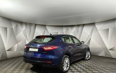 Maserati Levante I, 2018 год, 4 980 000 рублей, 2 фотография