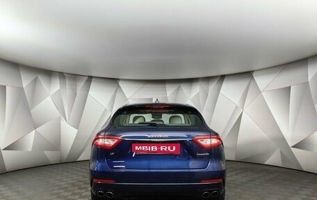 Maserati Levante I, 2018 год, 4 980 000 рублей, 8 фотография