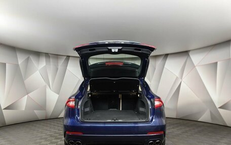 Maserati Levante I, 2018 год, 4 980 000 рублей, 12 фотография