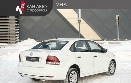 Volkswagen Polo VI (EU Market), 2016 год, 887 000 рублей, 2 фотография