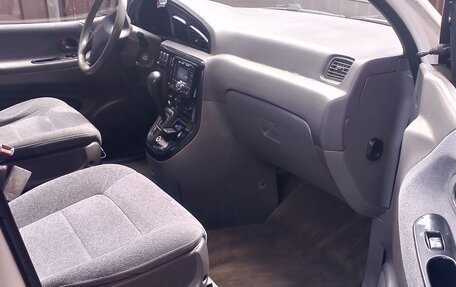 KIA Carnival III, 2001 год, 650 000 рублей, 11 фотография