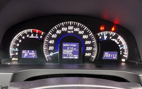 Toyota Camry, 2014 год, 1 850 000 рублей, 8 фотография