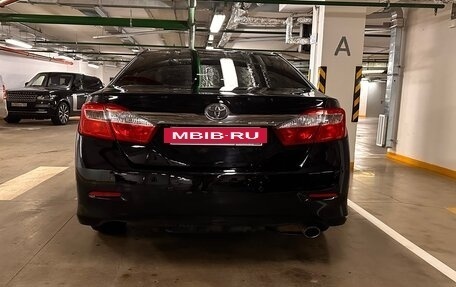 Toyota Camry, 2014 год, 1 850 000 рублей, 7 фотография