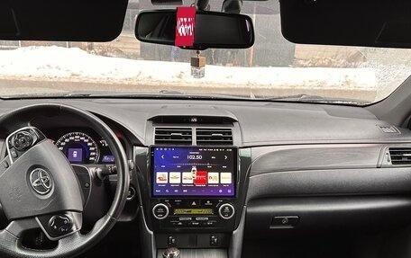 Toyota Camry, 2014 год, 1 850 000 рублей, 10 фотография