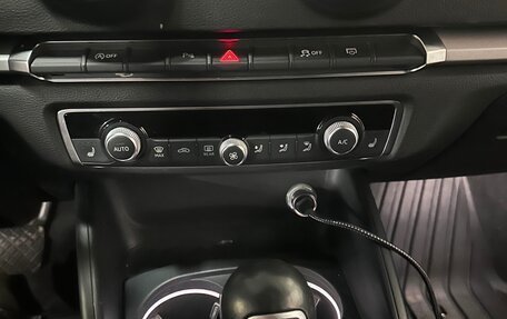 Audi A3, 2019 год, 2 200 000 рублей, 8 фотография