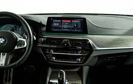 BMW 5 серия, 2019 год, 4 199 700 рублей, 14 фотография