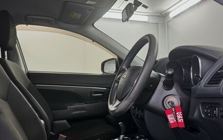 Mitsubishi RVR III рестайлинг, 2014 год, 1 200 000 рублей, 11 фотография