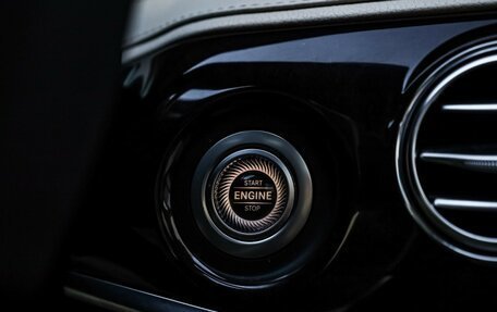 Mercedes-Benz S-Класс, 2019 год, 4 200 000 рублей, 20 фотография