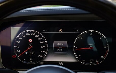 Mercedes-Benz S-Класс, 2019 год, 4 200 000 рублей, 13 фотография