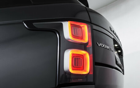 Land Rover Range Rover IV рестайлинг, 2019 год, 5 799 000 рублей, 25 фотография