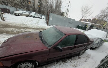 BMW 3 серия, 1992 год, 130 000 рублей, 2 фотография