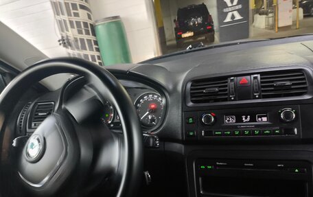 Skoda Fabia II, 2011 год, 600 000 рублей, 6 фотография