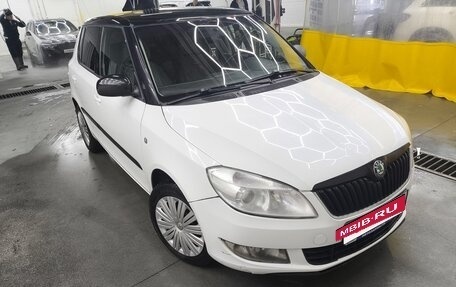 Skoda Fabia II, 2011 год, 600 000 рублей, 2 фотография