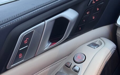 BMW X7, 2019 год, 6 000 000 рублей, 25 фотография