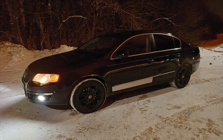 Volkswagen Passat B6, 2006 год, 550 000 рублей, 3 фотография