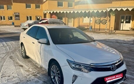 Toyota Camry, 2013 год, 1 800 000 рублей, 5 фотография