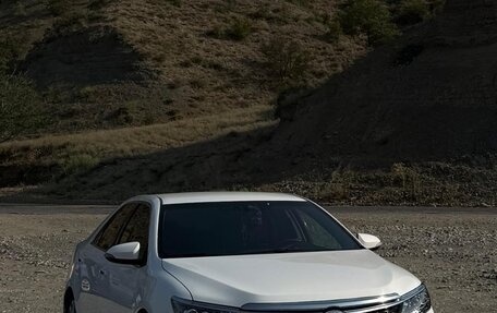 Toyota Camry, 2013 год, 1 800 000 рублей, 6 фотография