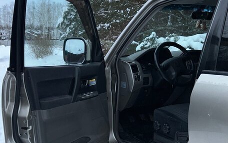 Mitsubishi Pajero III рестайлинг, 2005 год, 1 190 000 рублей, 6 фотография