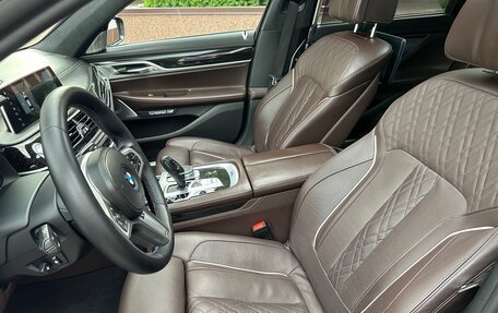 BMW 7 серия, 2016 год, 4 490 000 рублей, 12 фотография