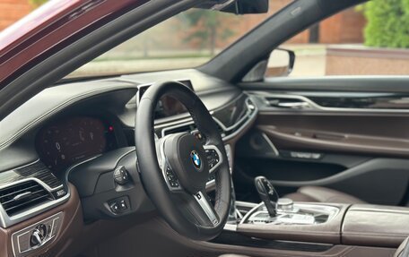 BMW 7 серия, 2016 год, 4 490 000 рублей, 13 фотография